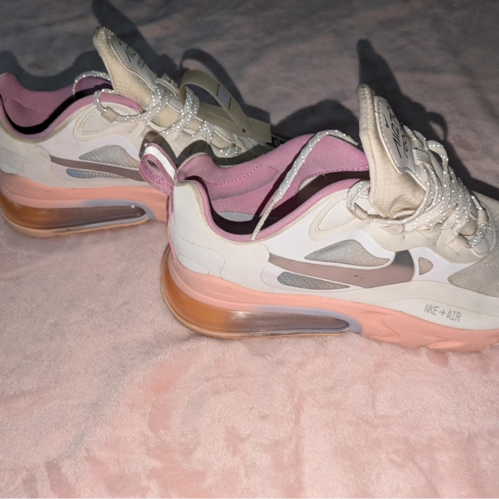 Nike Women's Air Max 270 React Cream and Pink